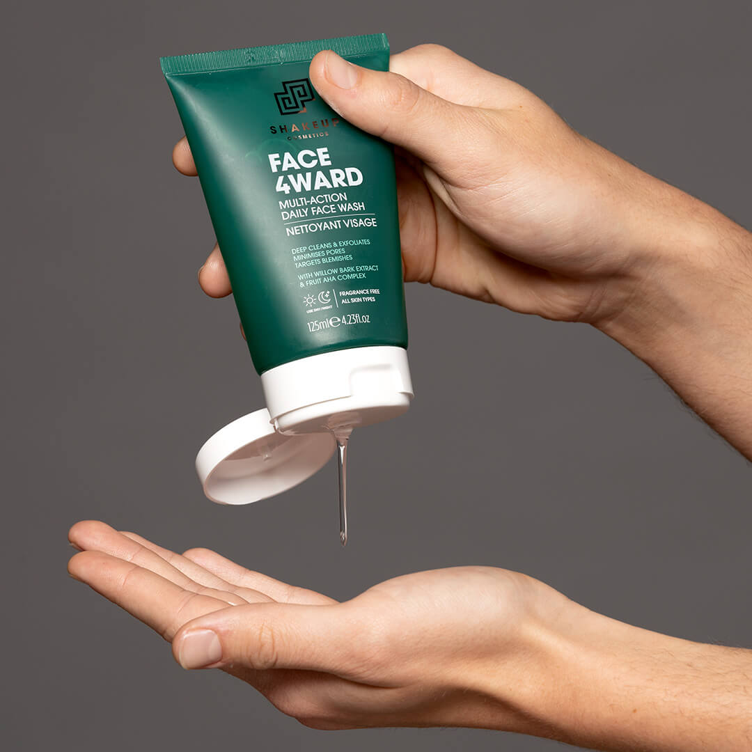 SHAKEUP FACE 4WARD - MULTI-ACTION DAILY FACE WASH